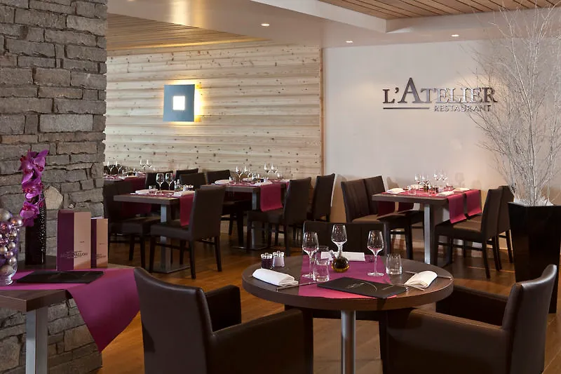 Le Chalet Du Mont Vallon Spa Resort Les Menuires Hotel